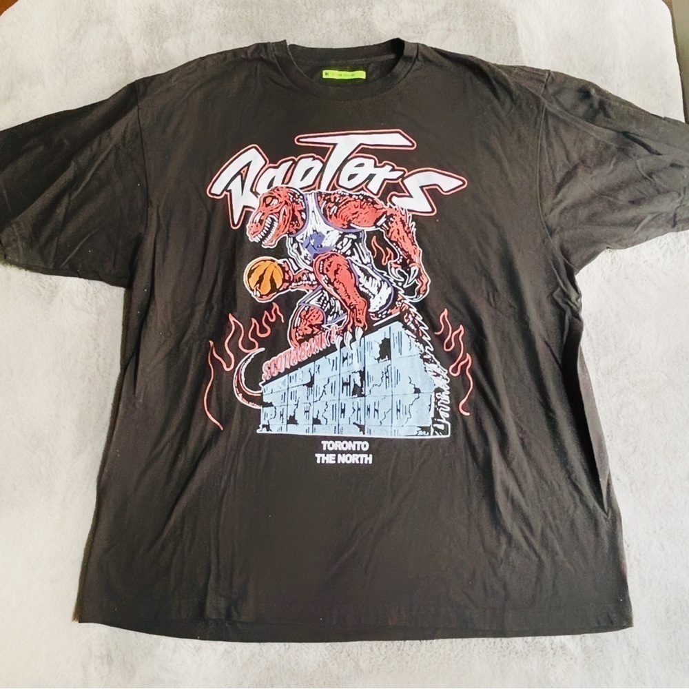 Nba Toronto raptors tshirt size XXL